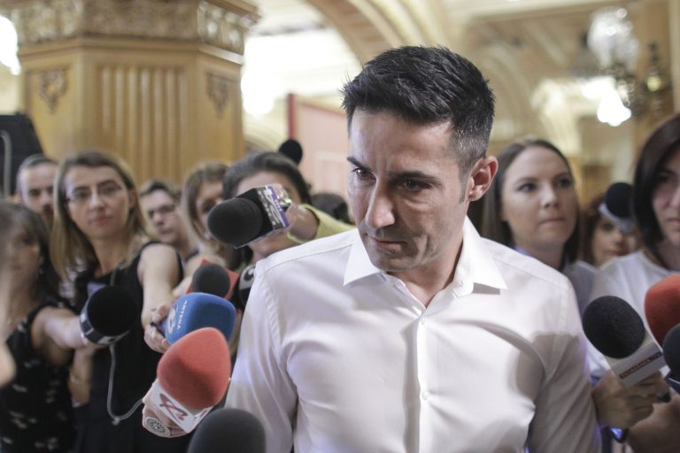 Faptele s-au prescris. Claudiu Manda scapă de proces