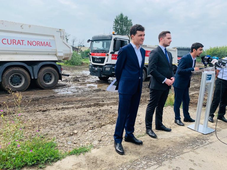 Nicuşor Dan a depus plângere penală pentru bruierea conferinței sale de presă: Șeful PSD Bucureşti să spună public ce măsuri a luat