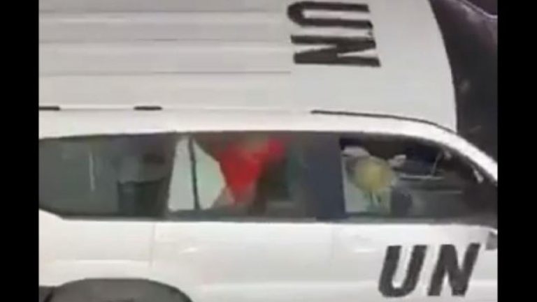 Partidă de sex într-un jeep ONU, devenită virală. Purtător de cuvânt: Scenele sunt „respingătoare”