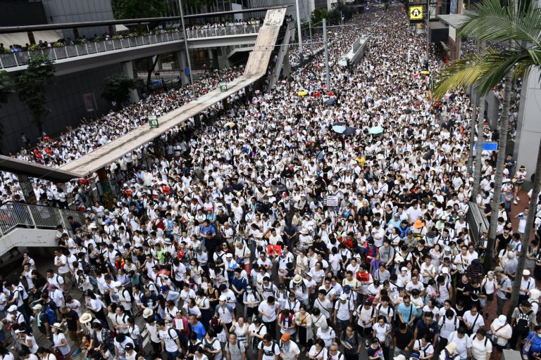 Iunie 2019-iunie 2020 | Ce s-a ales de uriașa mișcare de protest din Hong Kong și cum a profitat China de Covid pentru a acționa mai brutal