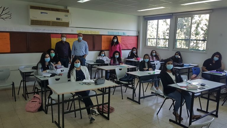 Israelul închide peste 100 de școli, după ce sute de elevi și profesori au fost depistați pozitiv pentru Covid-19