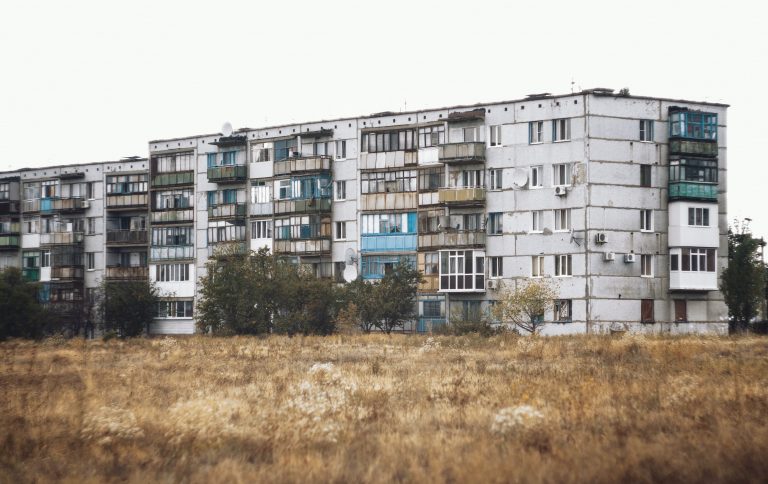 Raport sumbru al BM: Covid-19 a provocat cea mai extinsă criză economică globală după 1870. Impactul sărăciei: peste 60 de milioane de oameni