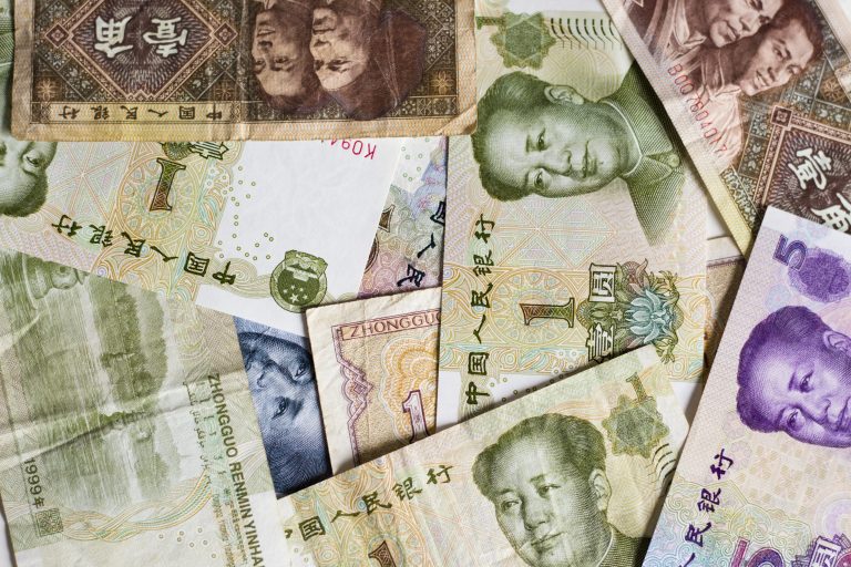 Banii chinezi nu mai pot salva lumea și în criza Covid. Expert: „Nu cred că există  economist în viață care să mai fi văzut vreodată așa ceva”