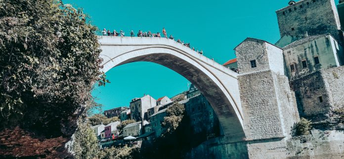 Cum a trecut tăvălugul Covid prin Balcani. De la Wuhanul Bosniei la războiul din Kosovo, reîncălzit de coronavirus: Nu știam de cine să ascult