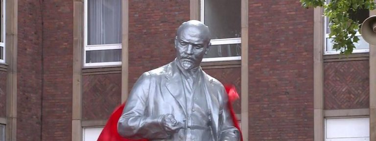 Cum s-a ajuns la inaugurarea controversată a statuii lui Lenin în Gelsenkirchen, prima ridicată vreodată în vestul Germaniei
