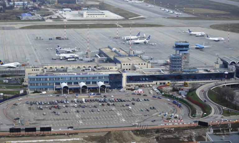 Percheziții la Aeroportul „Henri Coandă”, într-un dosar masiv de furturi de produse de lux. Militari și angajați ai ISU ar fi implicați în rețea