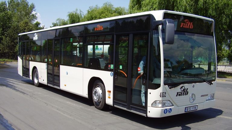 Raed Arafat: Vor începe controale mai serioase. În mijloacele de transport în comun nu trebuie să urce cineva care nu poartă mască