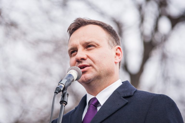 Andrzej Duda spune că Polonia nu va trimite în Ucraina arme achiziţionate din Coreea de Sud