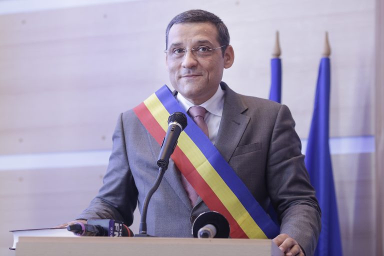 Primarul PSD Gabriel Mutu de la Sectorul 6 vrea să dea aproape un milion de euro, bani publici, pentru un parc în Republica Moldova