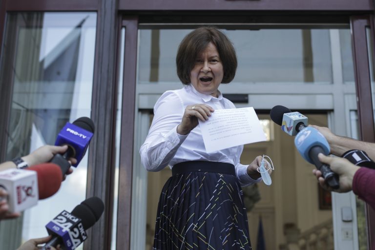 Scutea, după clasarea dosarului 10 august: Îmi asum transparența şi comunicarea neechivocă. Toate actele vor fi cântărite în cadrul controlului ierarhic