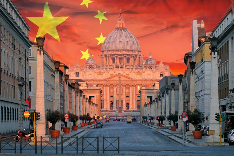 Hackerii chinezi s-au infiltrat în serverele Vaticanului
