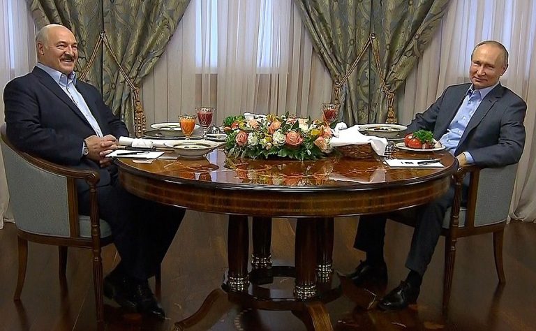 Zeci de mercenari ruși, arestați în Belarus. Sunt trupe controlate de  „Bucătarul lui Putin”, iar Minskul acuză că au fost trimise să destabilizeze țara
