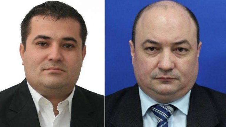 Two Romanian lawmakers who refused to put on mandatory face masks, fined for hurling insults at police