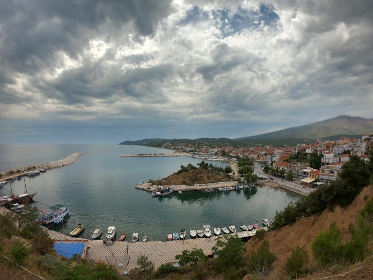 Grecii schimbă iarăși regula. Toţi turiștii care intră pe la punctul Kulata-Promachonas vor fi testaţi pentru COVID-19
