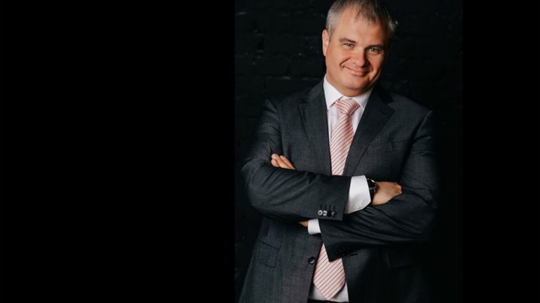 Fake-democrația rusă, o nouă lovitură de teatru: o rudă a lui Putin va conduce un partid anticorupție