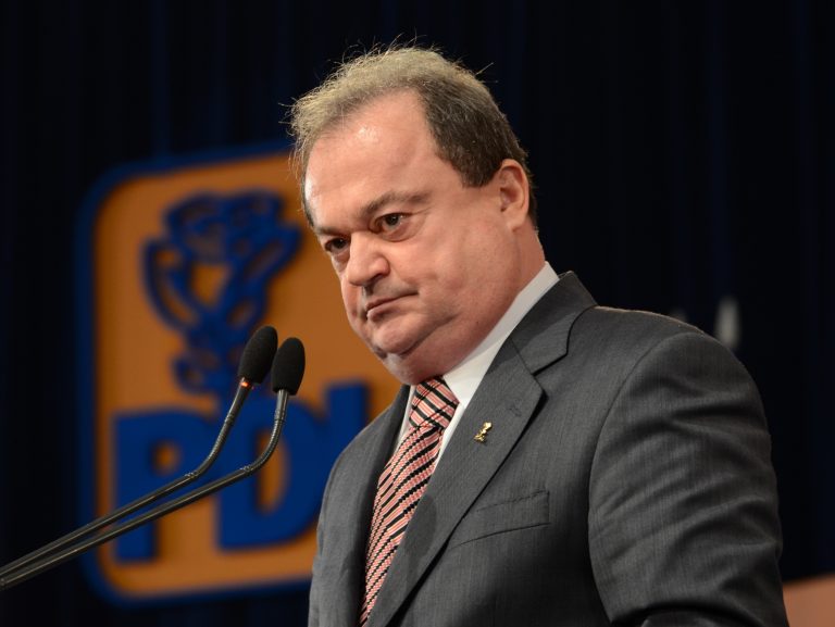 Fostul lider PDL Vasile Blaga a fost achitat în dosarul în care era acuzat de trafic de influenţă. Decizia este definitivă