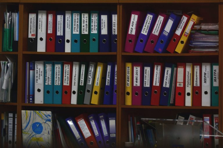 România, lider în UE la sumele alocate de stat salariaților din sistemul public