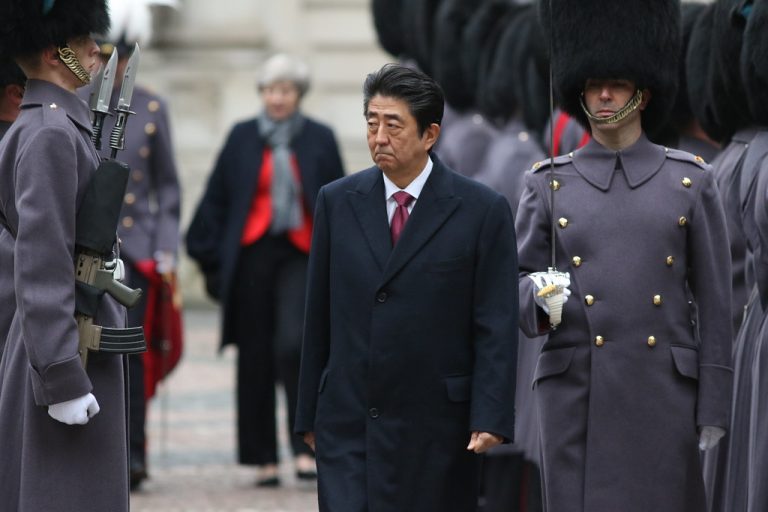 Fostul premier japonez Shinzo Abe a murit