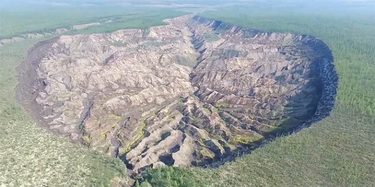 Schimbările climatice măresc „Poarta Iadului” din Siberia într-un ritm accelerat