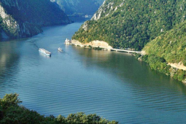 Ministrul bulgar al transporturilor: Sofia şi Bucureşti intensifică demersurile pentru implementarea proiectului Fast Danube