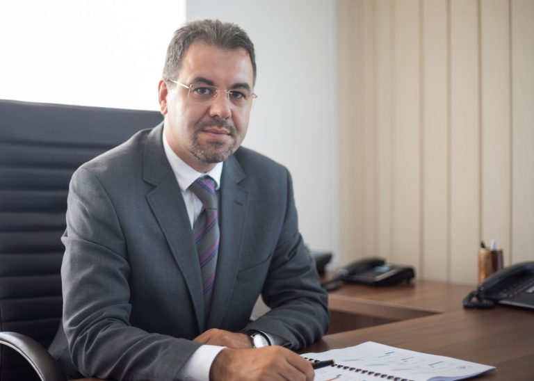 Cine este premierul surpriză, pregătit de Marcel Ciolacu în cazul în care trece monțiunea