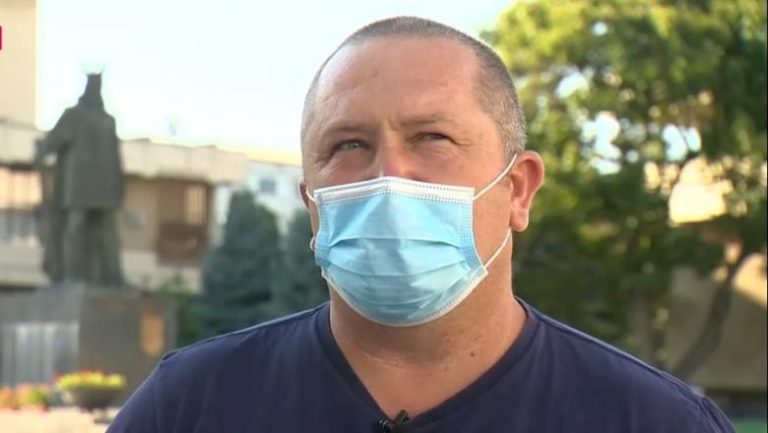 Pacient cu COVID: Un tip m-a dat pe spate întrebându-mă dacă am luat bani ca să stau în spital