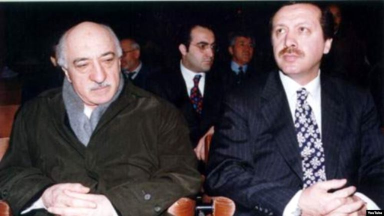 A murit dușmanul de moarte al lui Erdogan