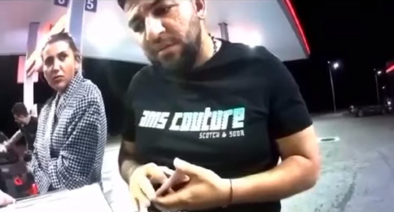 VIDEO | Polițist blestemat și amenințat că i se va întâmpla ceva rău în 15 zile după o amendă dată pentru lipsa măștii