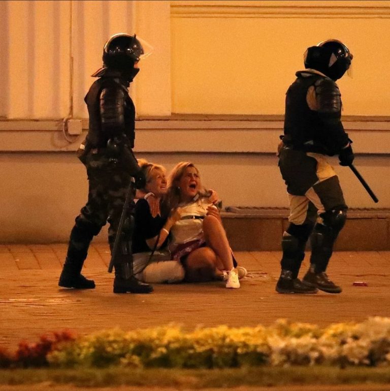 Polonia, pregătită de un aflux de persoane dinspre Belarus în urma represiunii