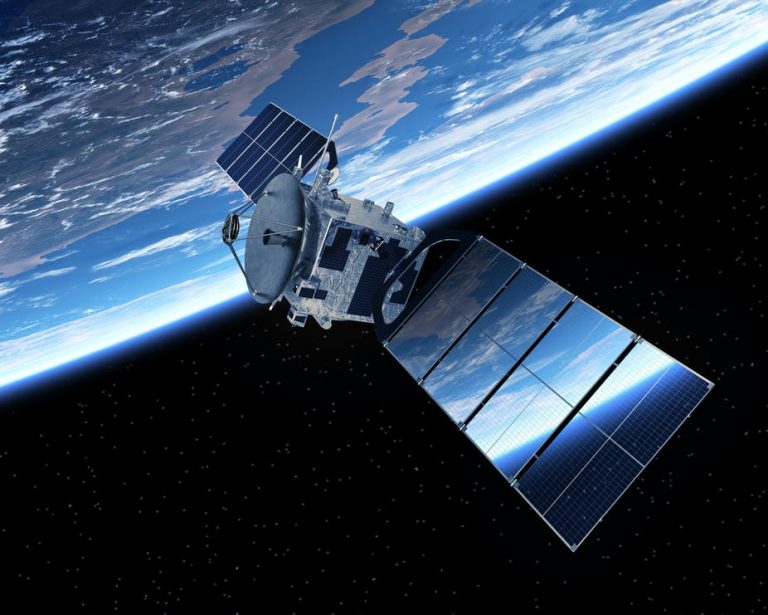 NASA cercetează o vastă anomalie în câmpul magnetic al Pământului