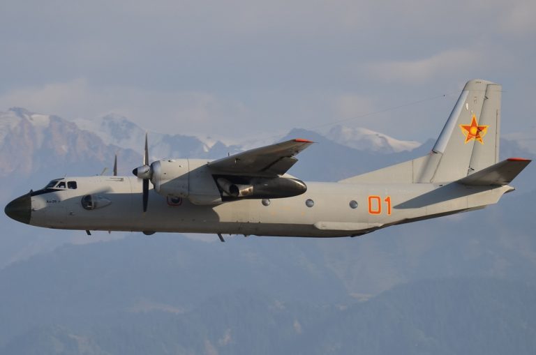 VIDEO | Cel puţin 20 de morţi în urma prăbuşirii unui avion militar