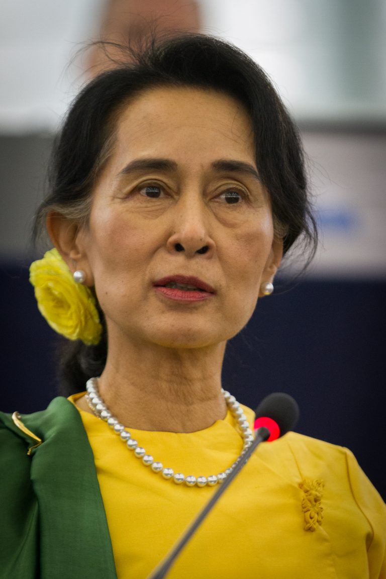 Aung San Suu Kyi, condamnată