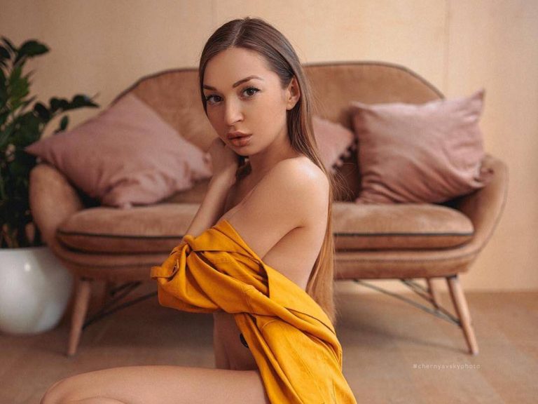 O rusoaică top-model, găsită moartă și dezbrăcată lângă o bază NATO din Sardinia