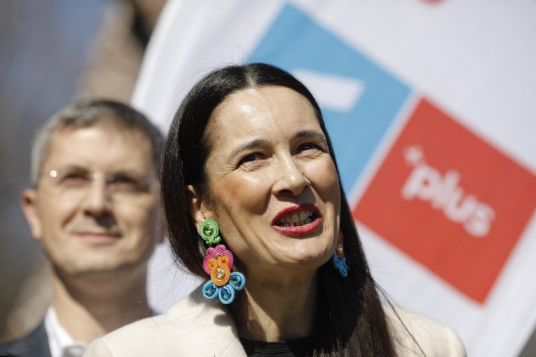 French-Romanian politician wins contested mayoral seat amid allegations of fraud