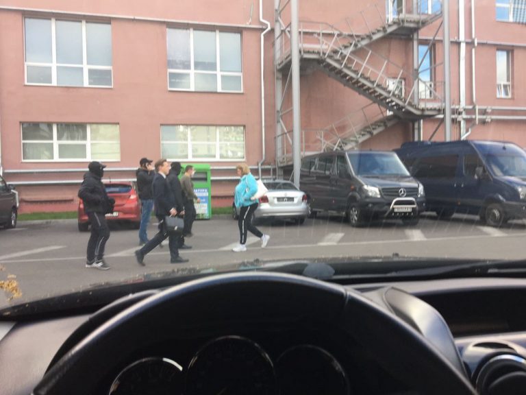 FOTO-VIDEO | „Mascați”. Ultimul mesaj trimis de opozantul Maxim Znak când a fost săltat de oamenii lui Lukașenko