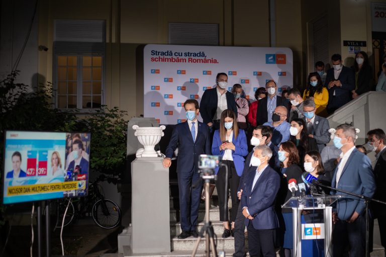 Votul pentru șefia USR PLUS, reluat. Precizările formațiunii