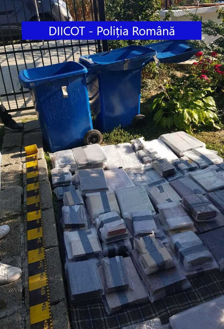 UPDATE. Ancient Loot. Police find 2 million euro treasure trove of stolen books in Romania