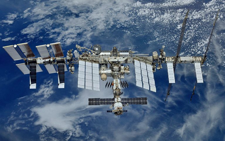 Elon Musk susține scoaterea de pe orbită a Stației Spațiale Internaționale în doi ani