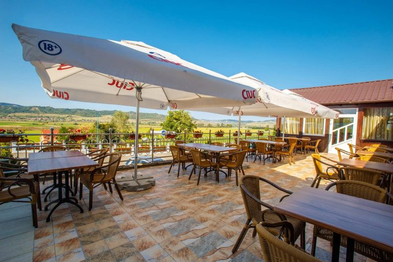 Se închid restaurantele, cafenelele și sălile de jocuri de noroc din nouă localități din județul Dâmbovița