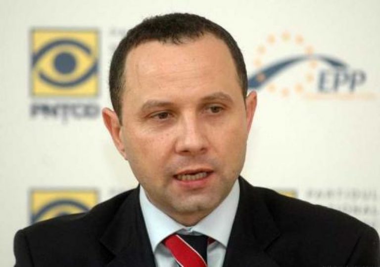 PNȚCD, îngropat definitiv sub lespedea PER: Aurelian Pavelescu va candida alături de Șerban Nicolae și Liviu Pleșoianu