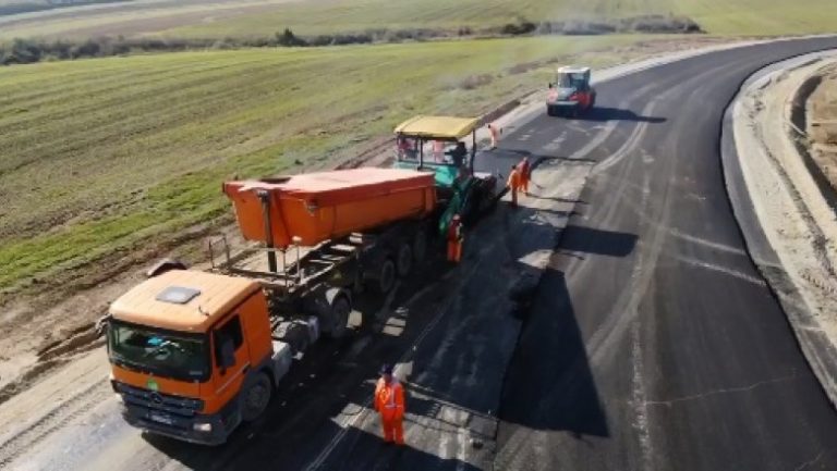 VIDEO | 6 luni în timelapse la construcția celui mai lung viaduct din România pe ”autostrada Ford”