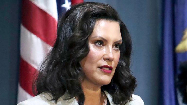 SUA: Şase bărbaţi, acuzaţi de FBI că au complotat să o răpească pe guvernatoarea statului Michigan