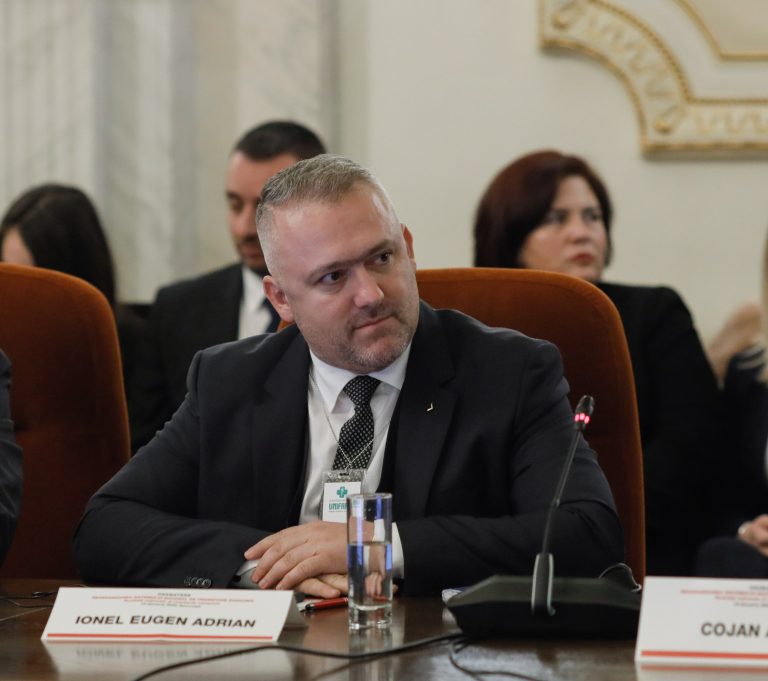 Fostul şef al UNIFARM, trimis în judecată. DNA: A cerut mită 760.000 euro pentru o achiziţie vitală în pandemie