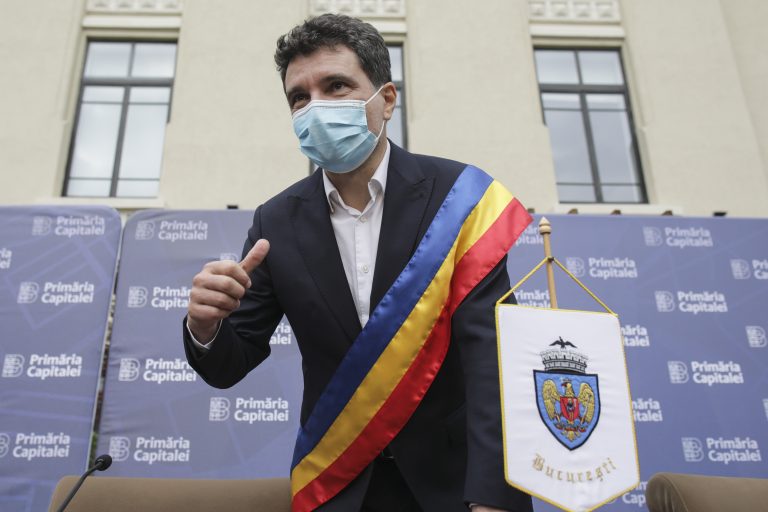 PSD a boicotat ședința Consiliului General al Bucureștiului în care s-a votat finanțarea mai multor proiecte locale din Programul „Anghel Saligny”