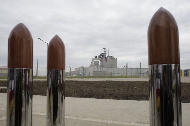 Documente declasificate: Rusia a fost informată de SUA cu privire la Deveselu