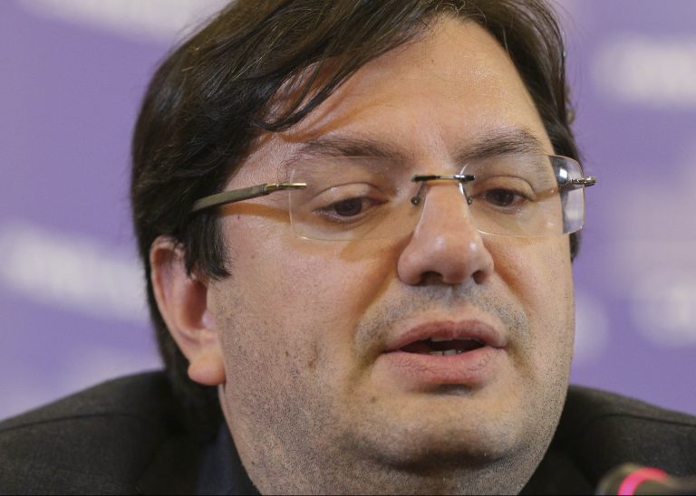 Romanian lawmakers vote to lift immunity of ex-minister suspected of taking 800,000 euro bribe