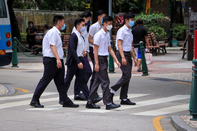 Covid-19 | Numărul cazurilor zilnice a crescut în China. Nou record în Coreea de Sud
