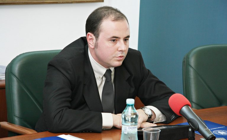 Alexandru Muraru (PNL): Am depus un amendament pentru plafonarea preţului la energie în cazul instituţiilor de învăţământ superior