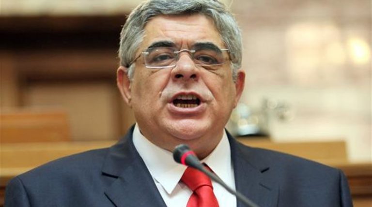 Verdict în unul dintre cele mai importante procese din istoria politică a Greciei. Liderul formaţiunii neonaziste Zori Aurii, condamnat la 13 ani închisoare