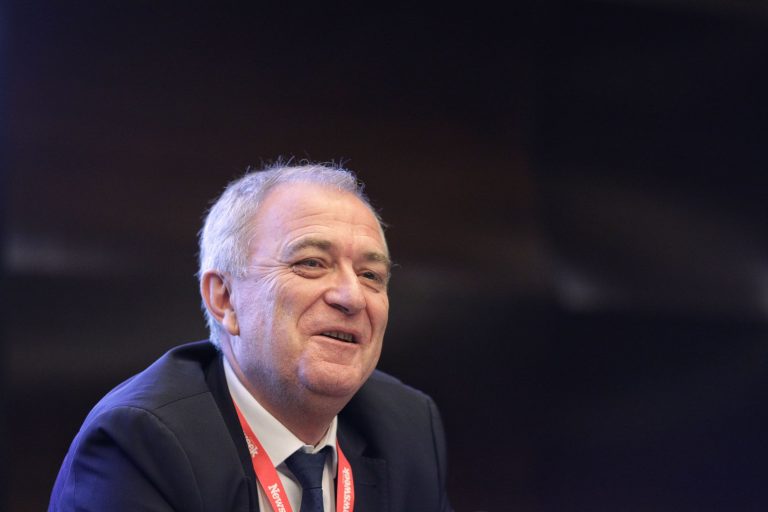 Directorul general al Transgaz a câştigat anul trecut, în medie, peste 100.000 lei pe lună